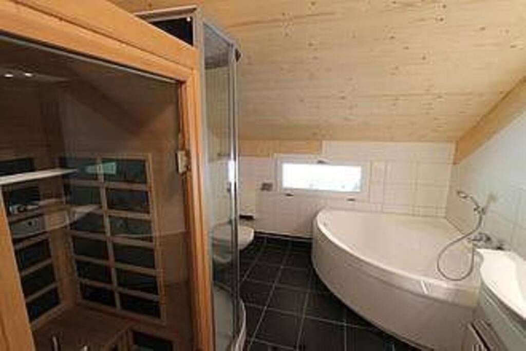 Chalet Murau: Luxurious 5 Star Chalet In Ski Area Kreischberg المظهر الخارجي الصورة